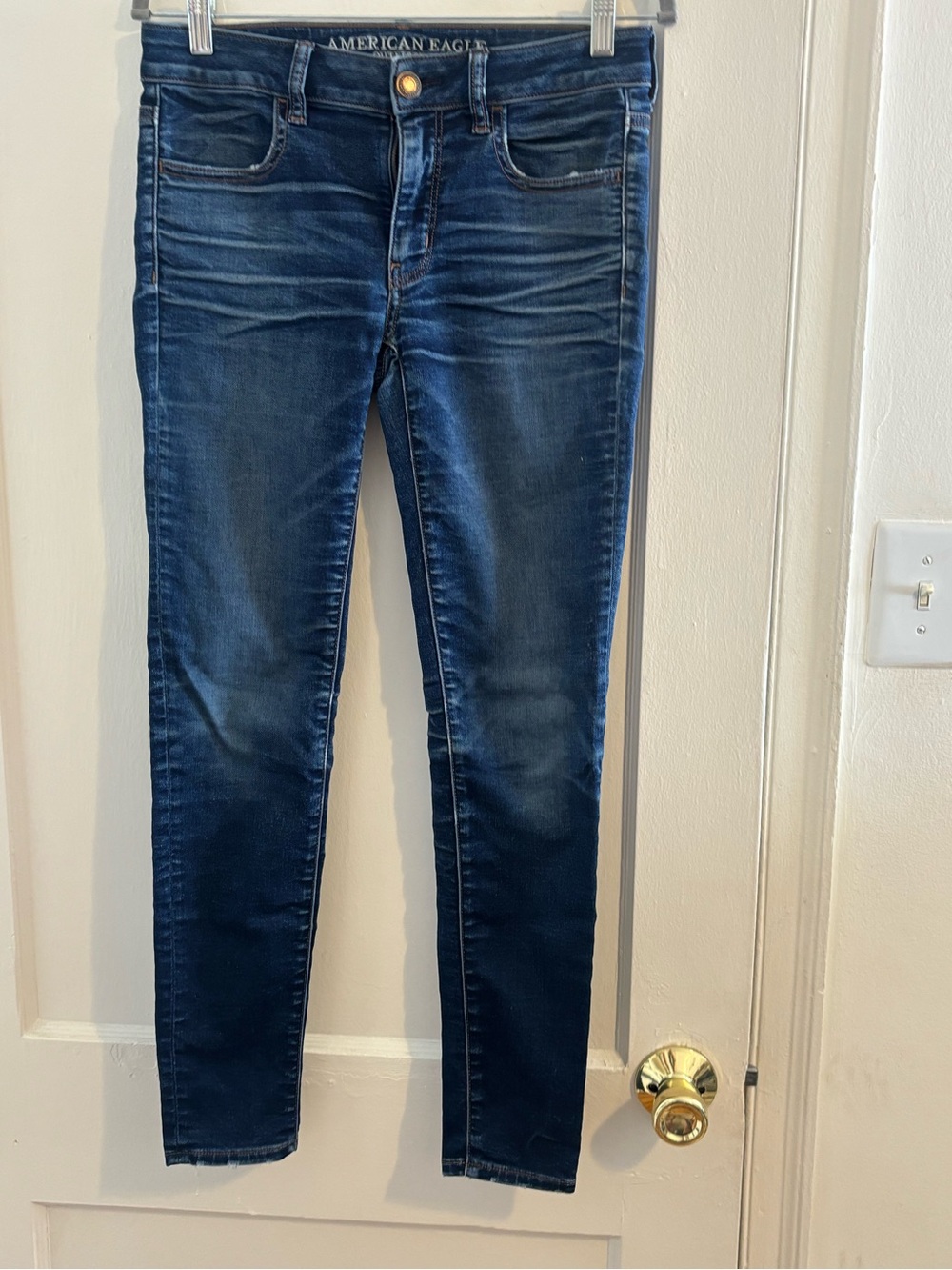 American Eagle Outfitters Dark Wash Skinny Jeans